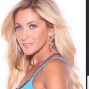 Meet your Posher, Francine